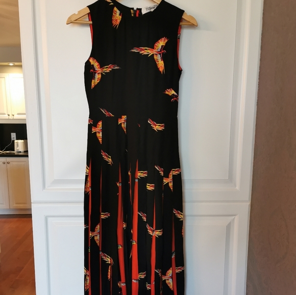 NWOT DVF Silk pleated dress - Picture 7 of 8